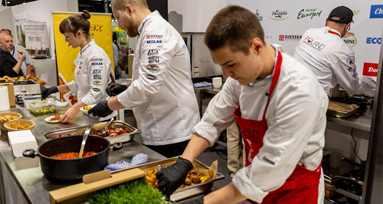 2025-04-30_food_expo1.jpg